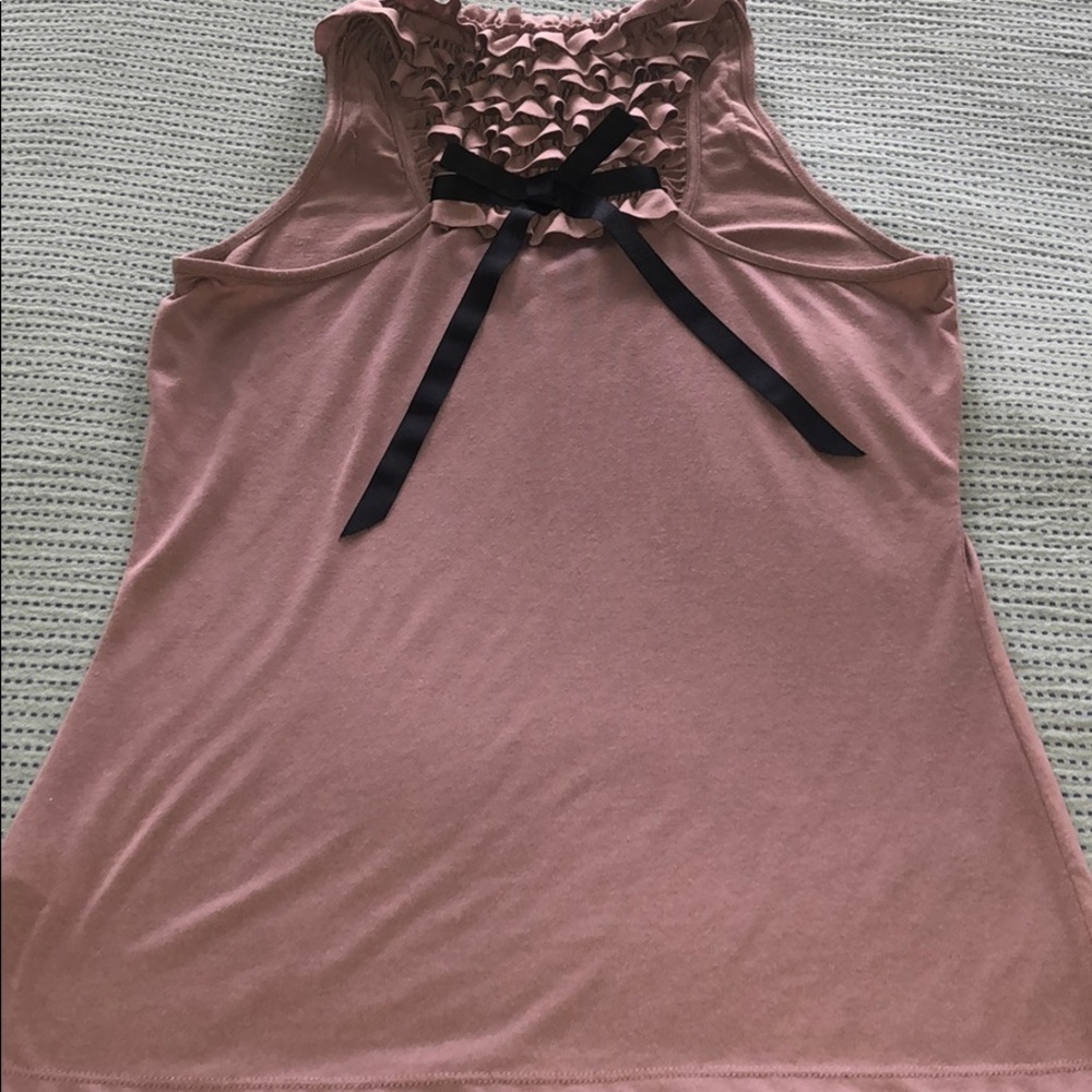 Ruffled fashion top